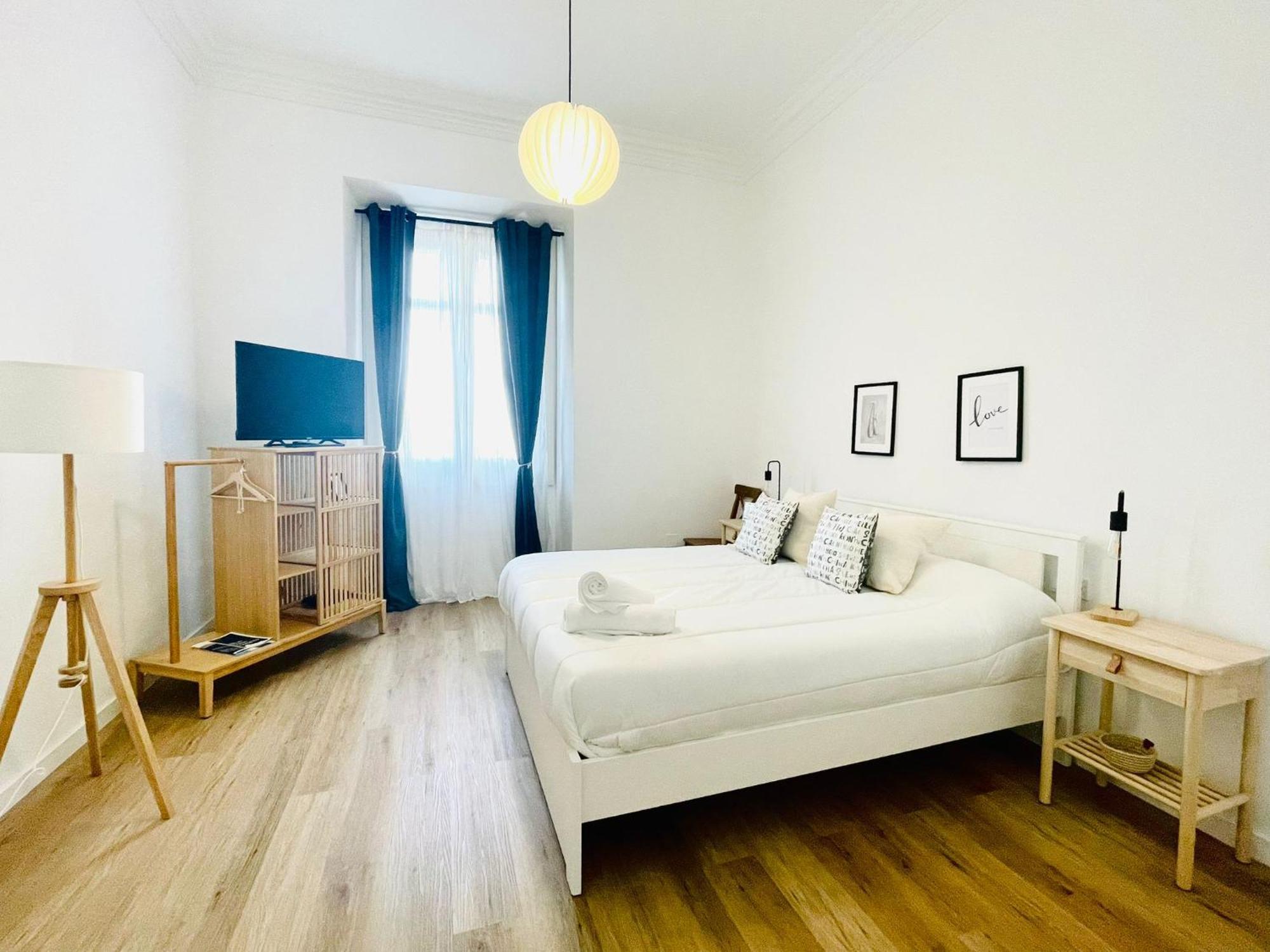 Suites Larios Malaga Ngoại thất bức ảnh