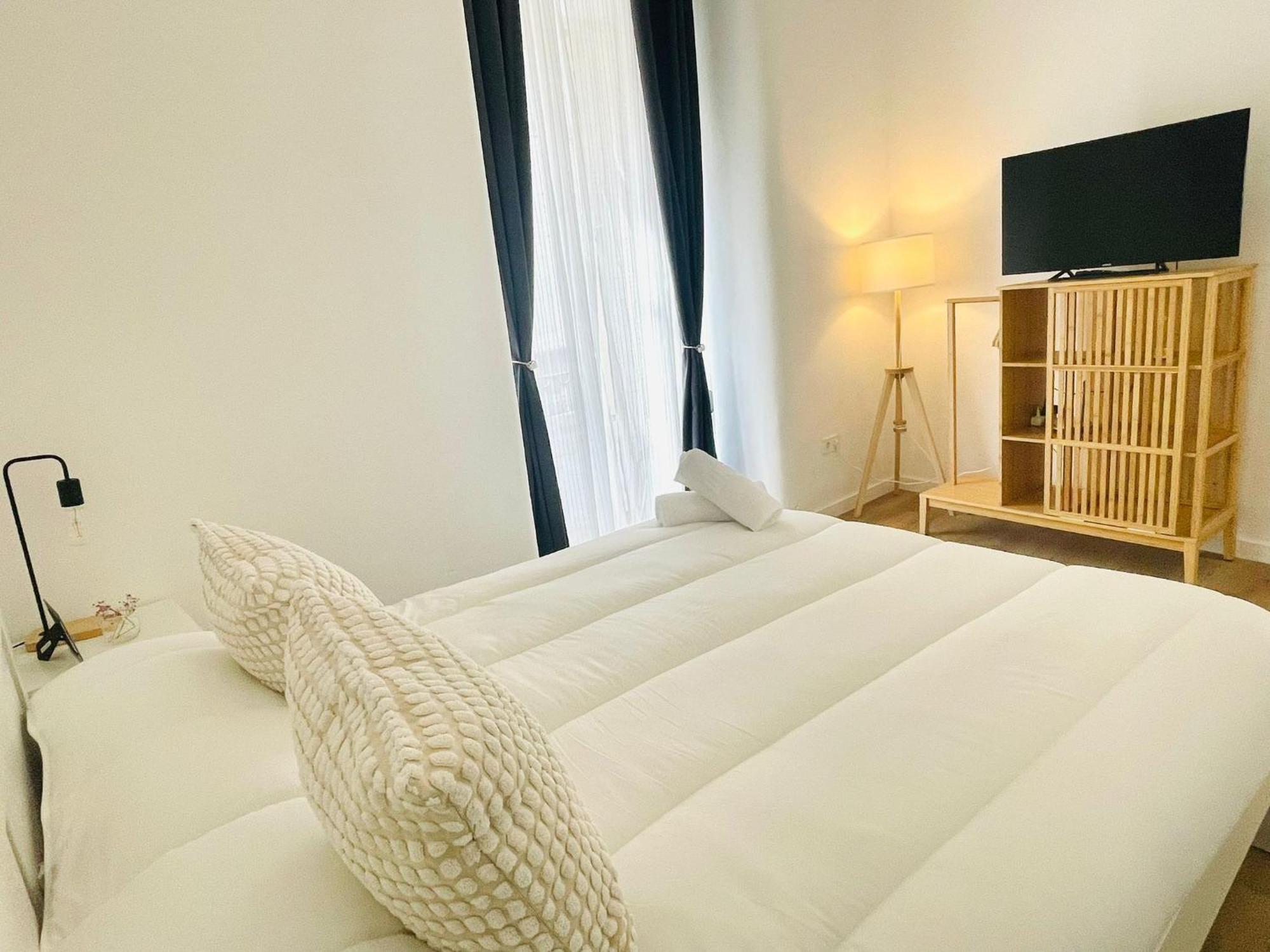 Suites Larios Malaga Ngoại thất bức ảnh